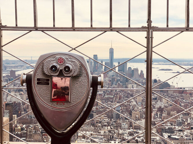 view-of-the-world-trade-center-from-the-empire-state-building-observatory-862x647